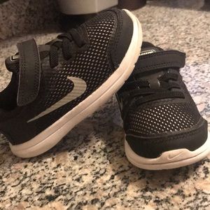 Black Toddler Nike Flex Run Sneakers